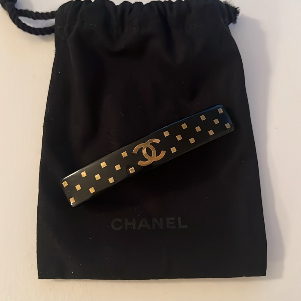 Chanel Black Hair Clip with Gold Chanel Logo and gold Accents - Picture 7 of 9